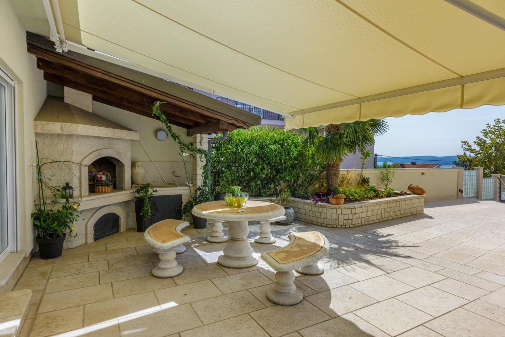 Dita A Crikvenica Exteriör bild